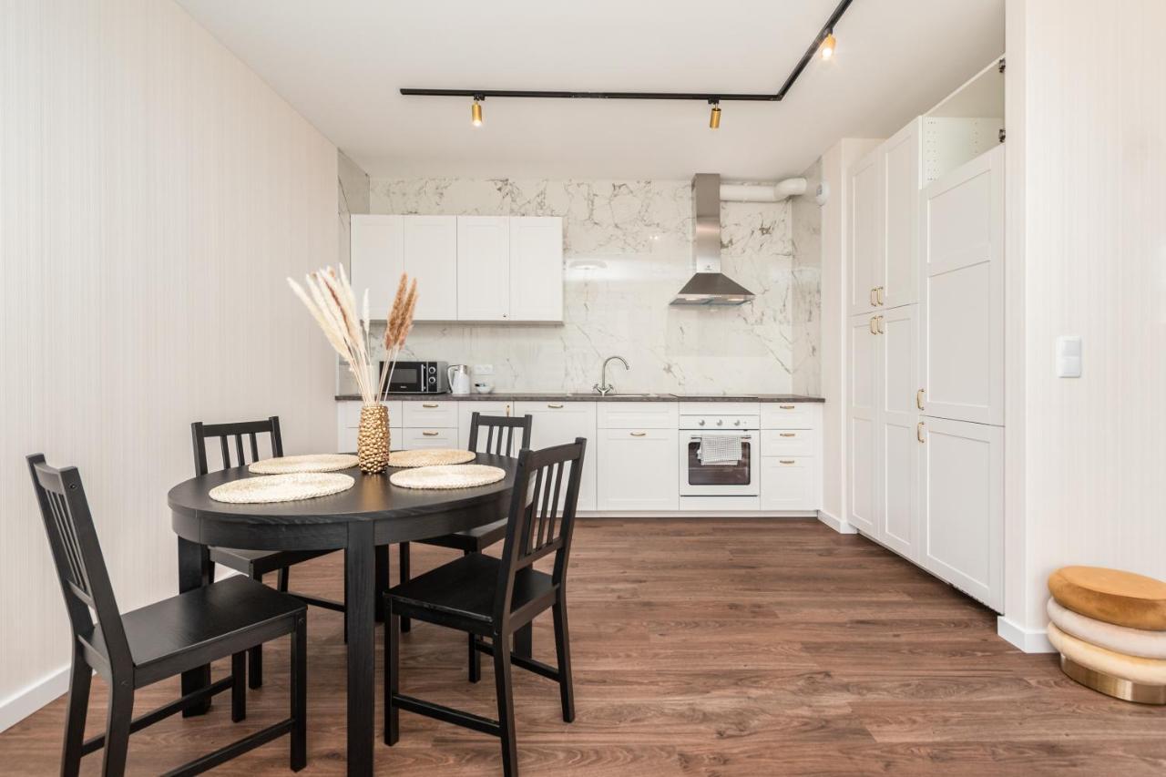 Aleja Sikorskiego 18 By Homeprime Varšava Exteriér fotografie